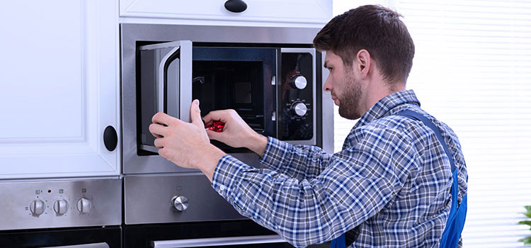 Blomberg Residential Microwave Repair in Grimsby
